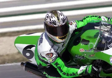 SBK, CHE STORIE! Il casco d’oro di Gregorio Lavilla [VIDEO]