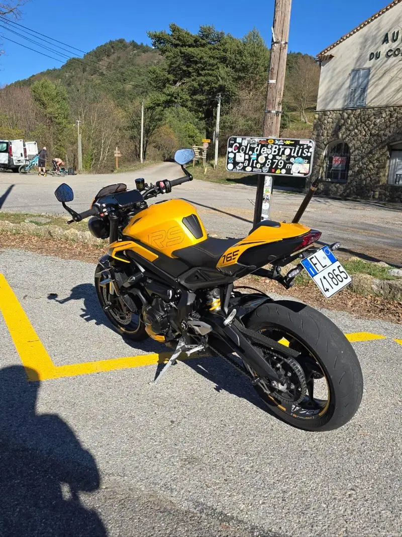 Triumph Street Triple 765 RS (2023 - 26) (3)