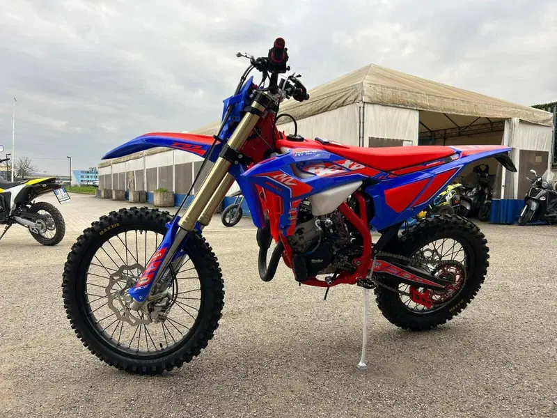 Betamotor RR 125 2T Enduro Race (2026) (3)