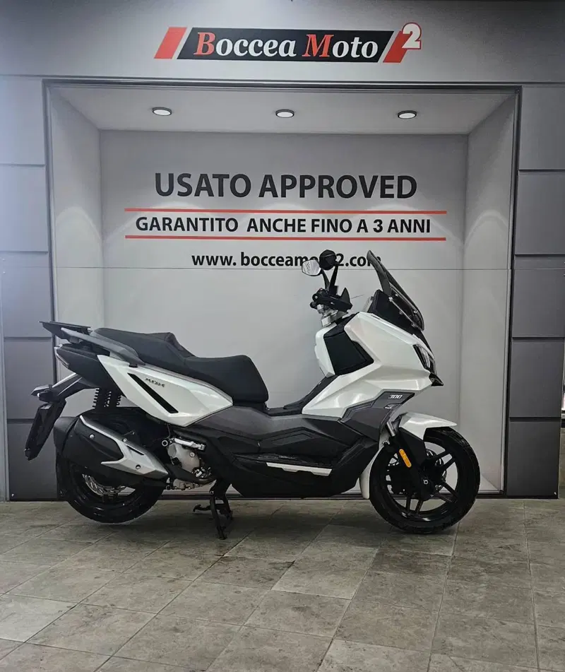 Sym ADX 300 (2024 - 26) (4)