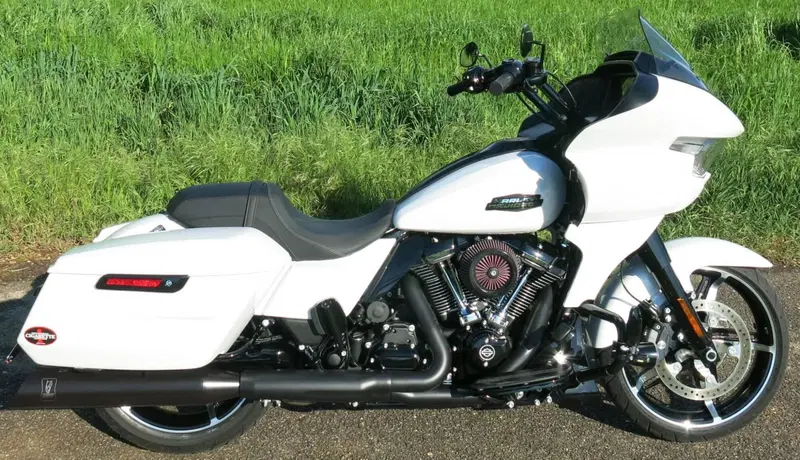 Harley-Davidson Road Glide (2024 - 26) (3)