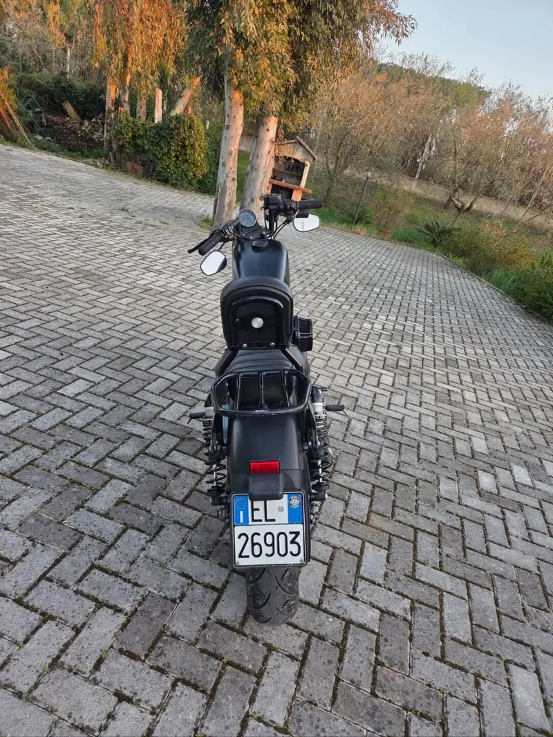 Harley-Davidson 883 Iron (2017 - 20) - XL 883N (4)