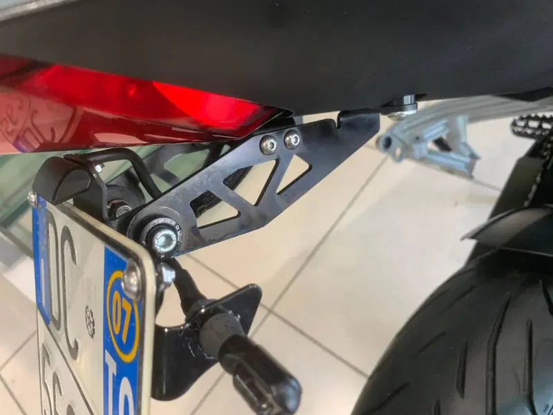 KTM 690 SMC (2008- 11) (8)