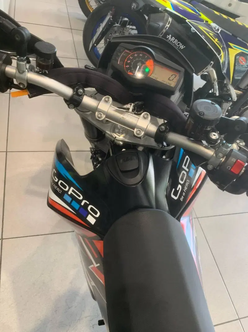 KTM 690 SMC (2008- 11) (11)