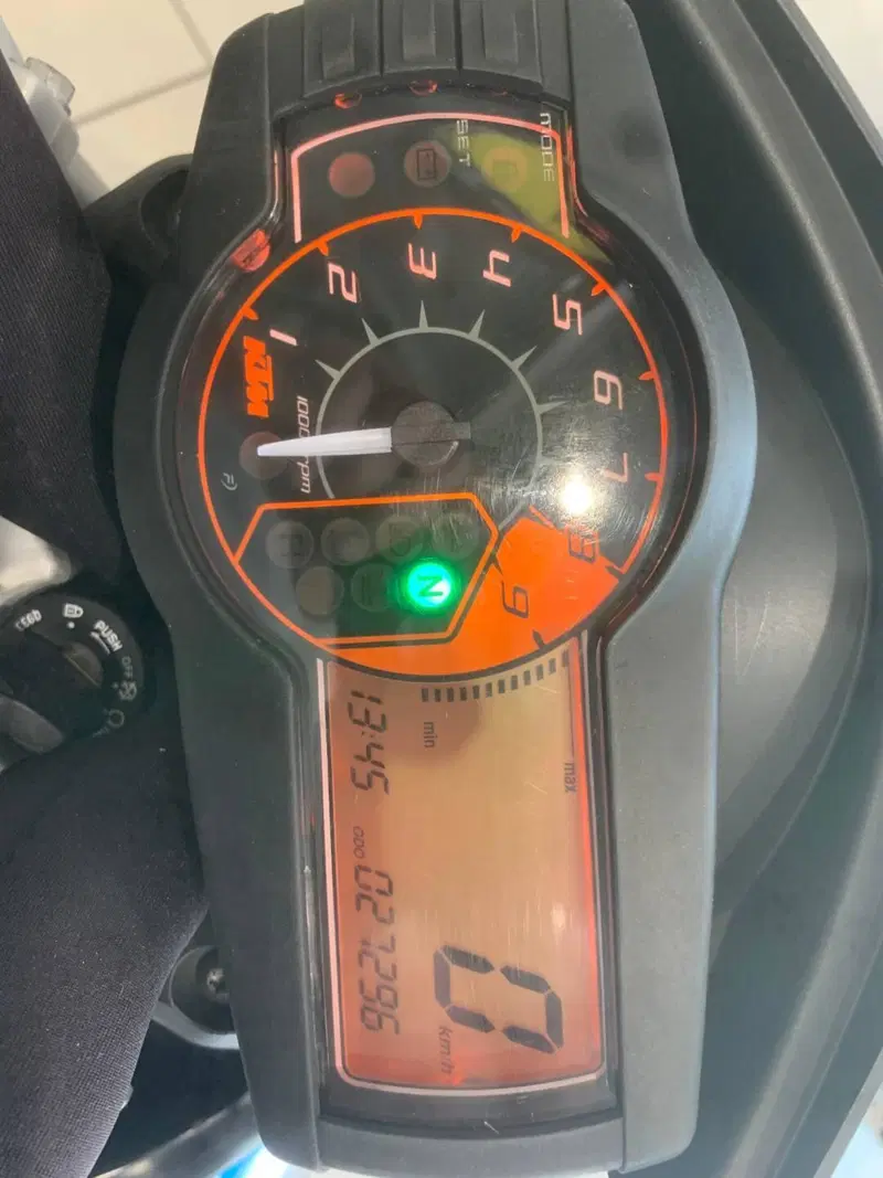 KTM 690 SMC (2008- 11) (12)