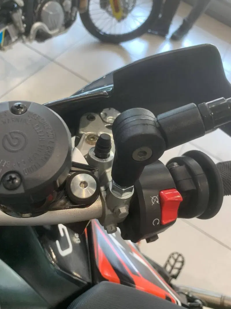 KTM 690 SMC (2008- 11) (13)