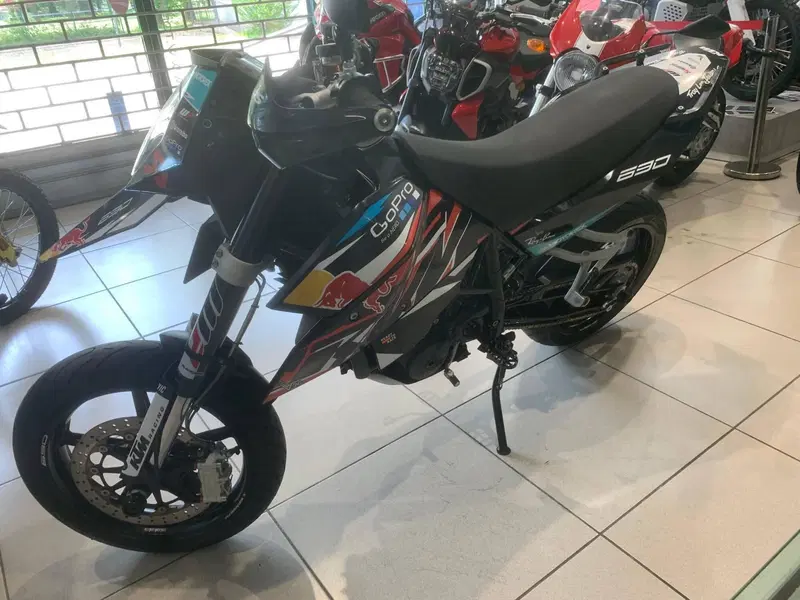 KTM 690 SMC (2008- 11) (16)