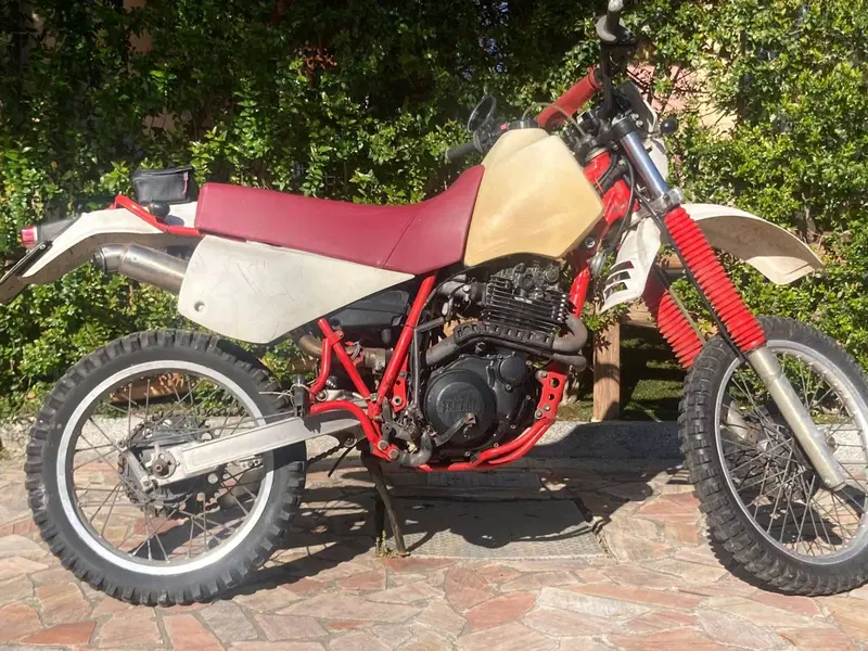 Yamaha TT 600 59x (3)
