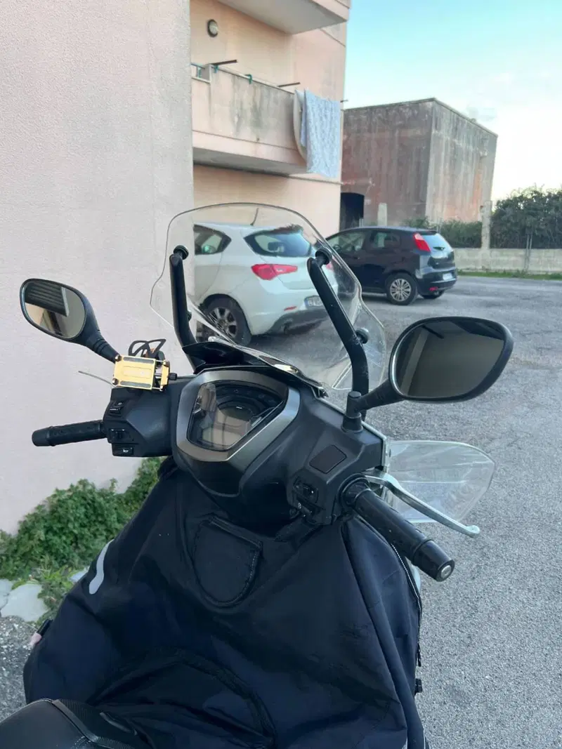 Kymco Agility 300i ABS (2019 - 20) (3)