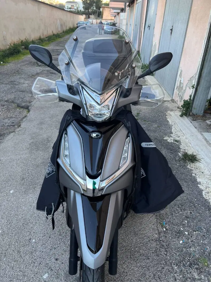 Kymco Agility 300i ABS (2019 - 20) (6)
