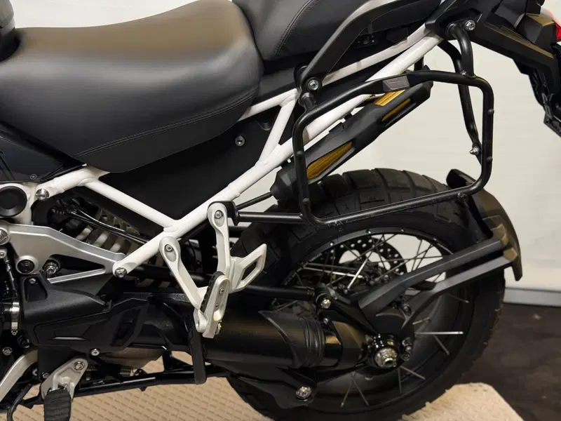 Triumph Tiger 1200 Rally Explorer (2022 - 23) (9)