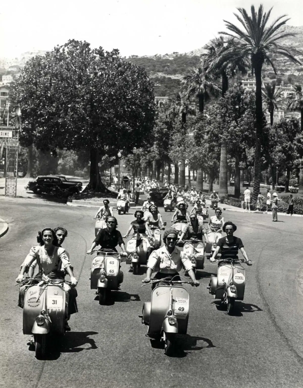Vespa compie 80 anni: una storia d'amore globale che non invecchia mai