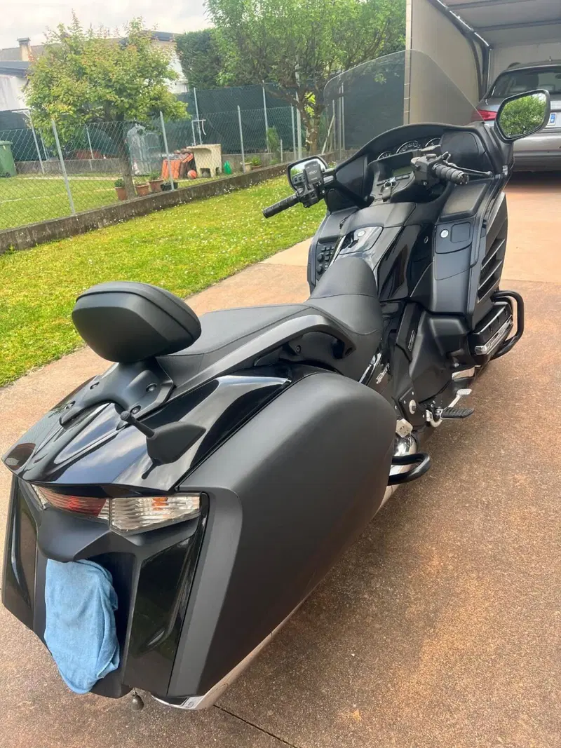 Honda GL 1800 F6B Goldwing Bagger (2012 - 16) (3)