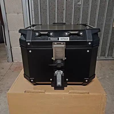 Bauletto GIVI Trekker Outback 42 litri + optional