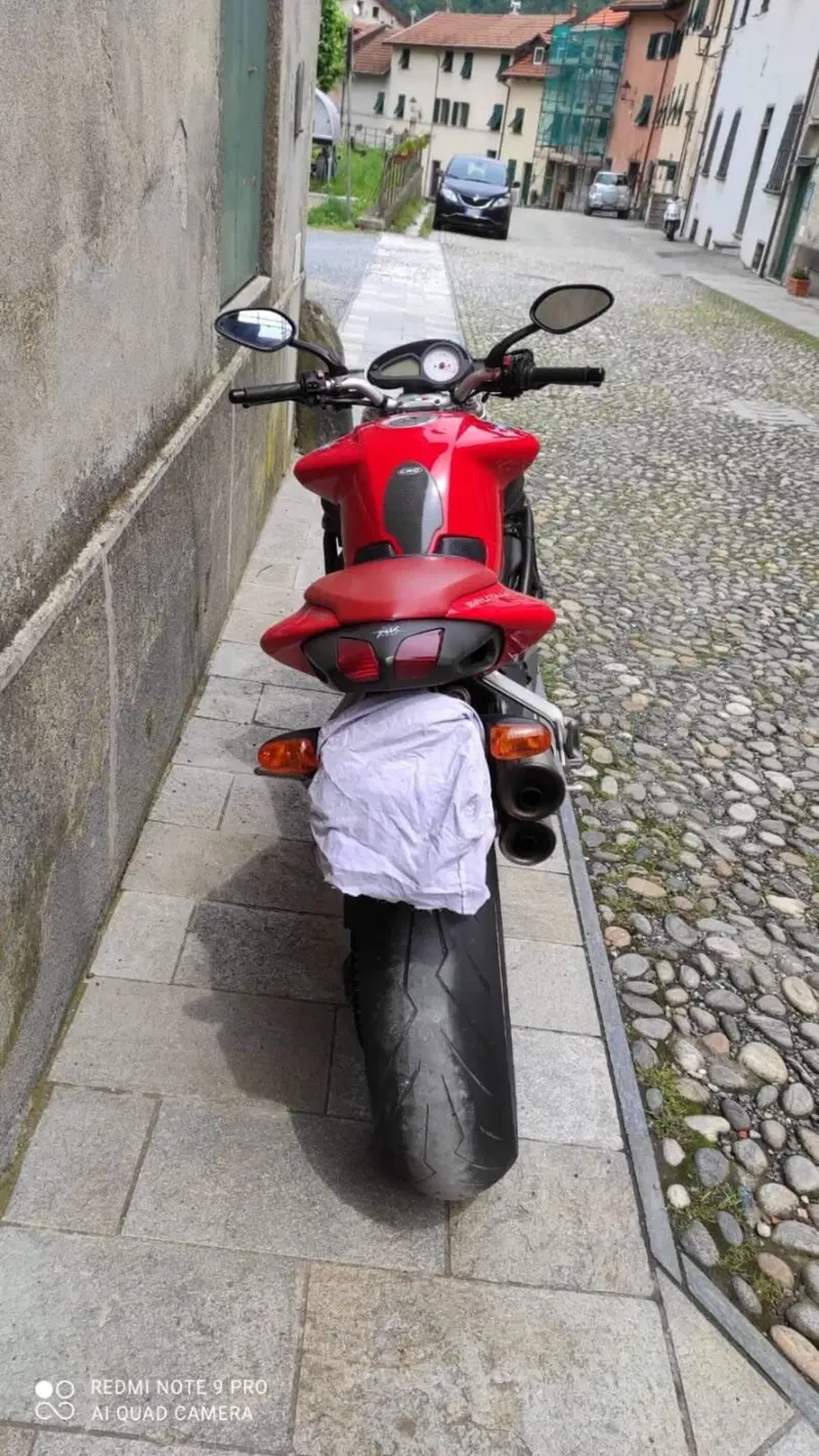 MV Agusta Brutale 750 S (2002 - 06) (3)