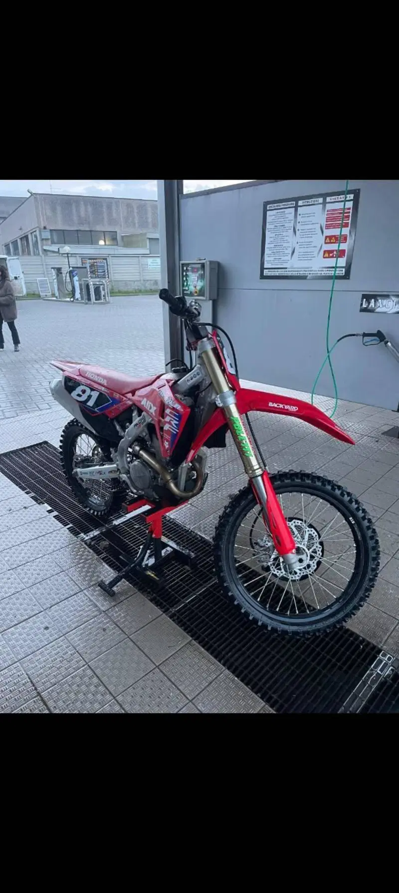 Honda CRF 250R (2025) (2)