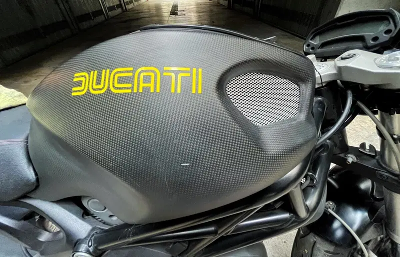 Ducati Monster 696 (2008 - 13) (5)