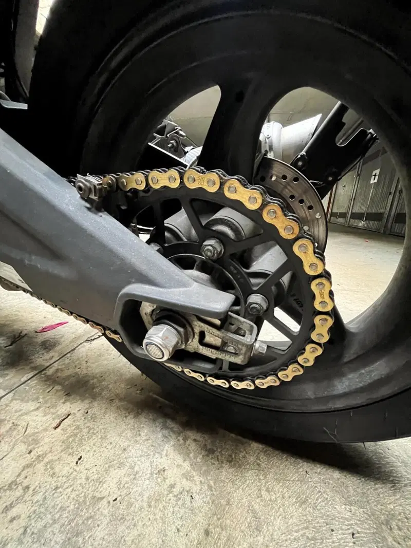 Ducati Monster 696 (2008 - 13) (6)