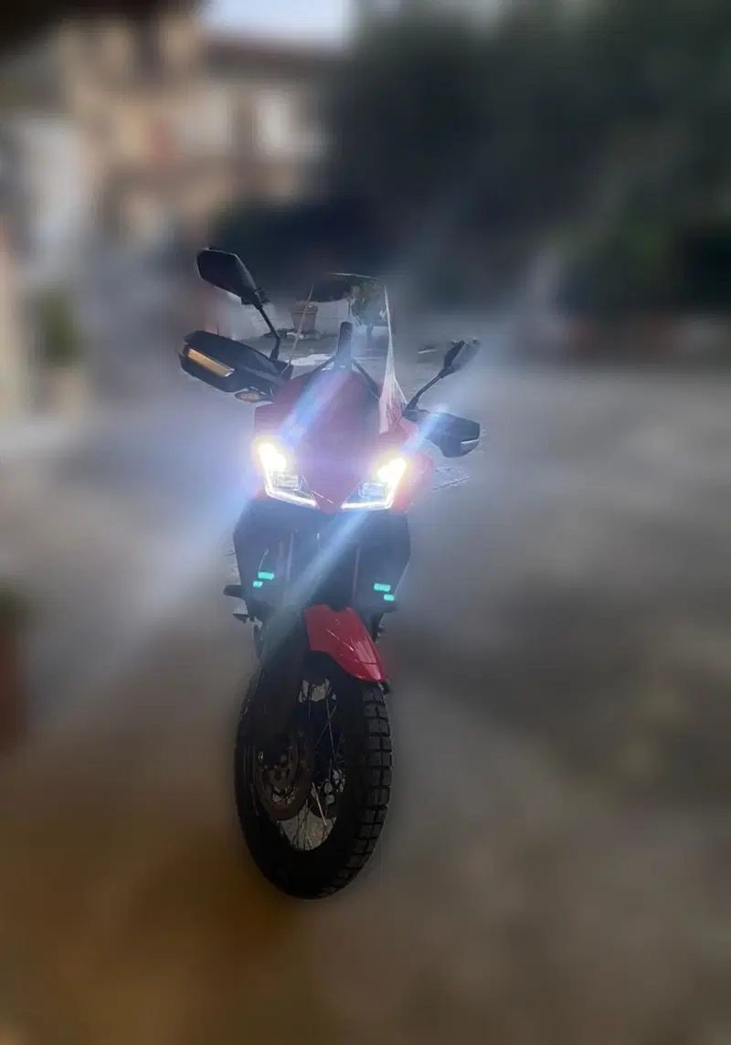 Moto Morini X-Cape 650 (2021 - 26) (4)