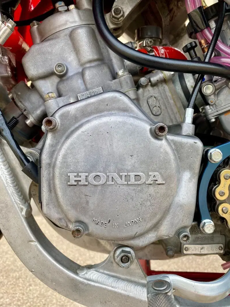 Honda CR 125 R (2000 - 02) (4)