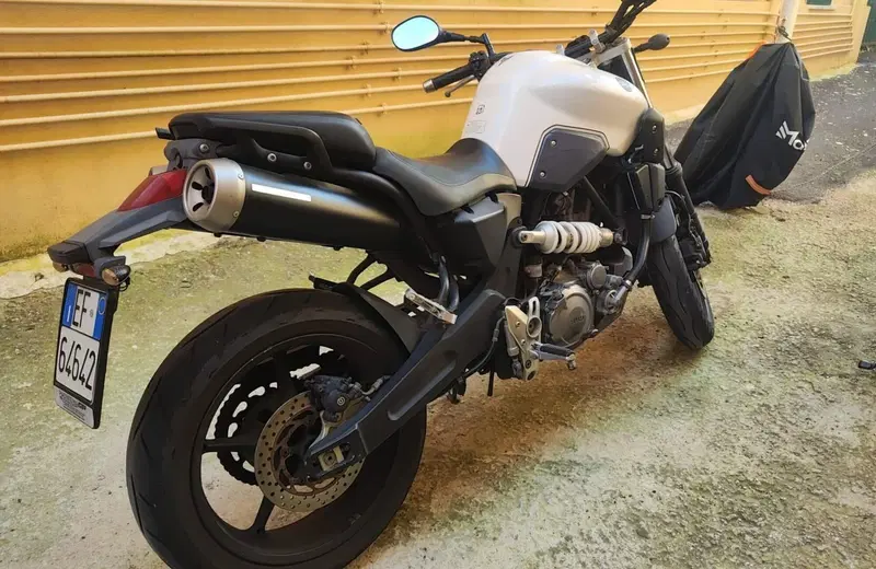 Yamaha MT-03 (2006 - 14) (2)
