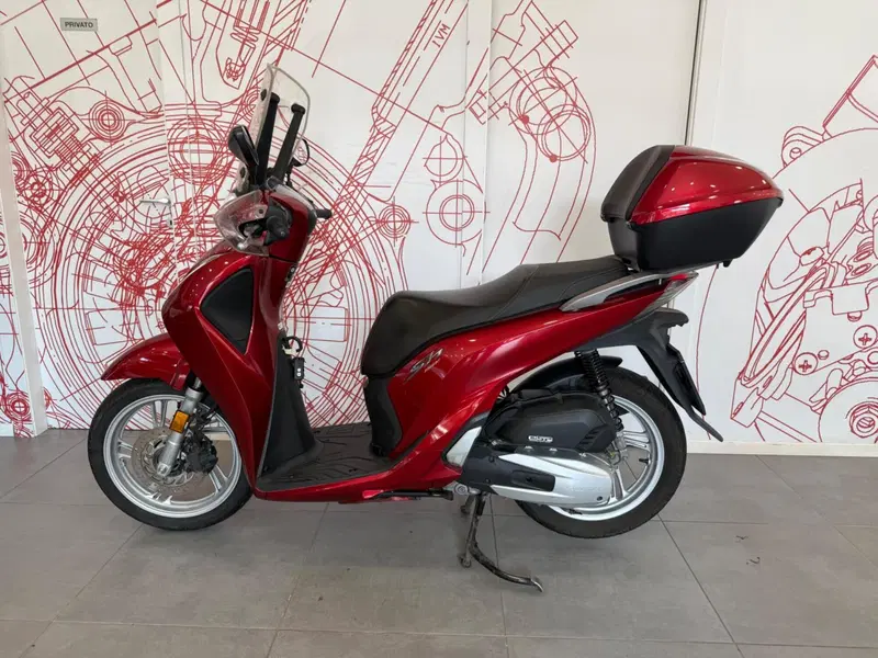 Honda SH 150i (2017 - 19) (4)