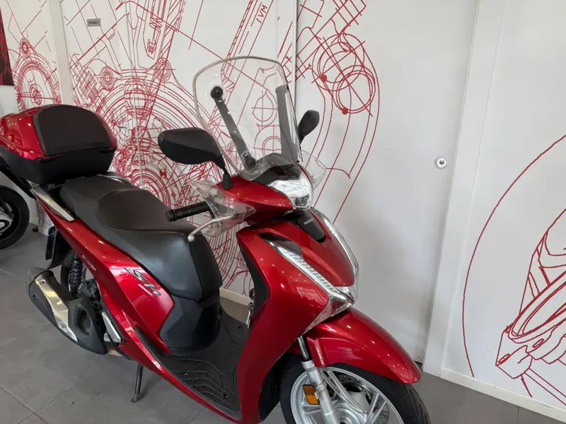 Honda SH 150i (2017 - 19) (10)