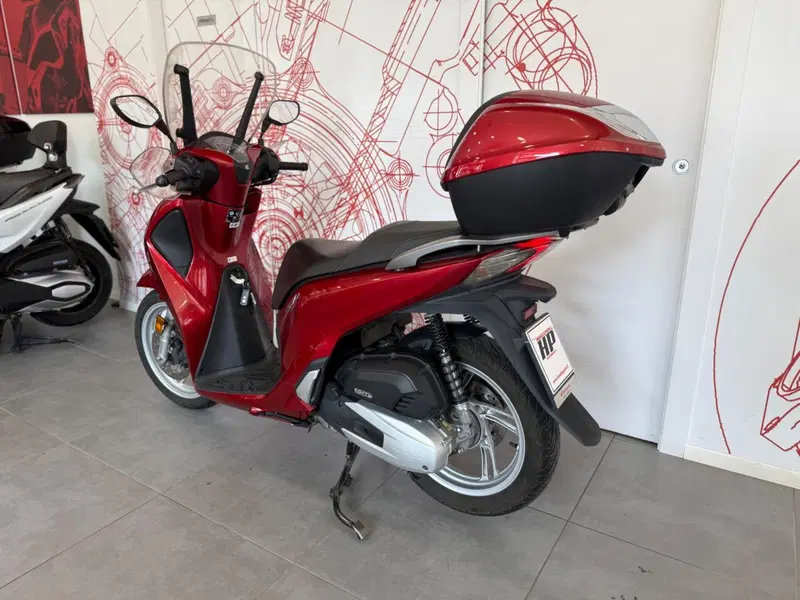 Honda SH 150i (2017 - 19) (6)