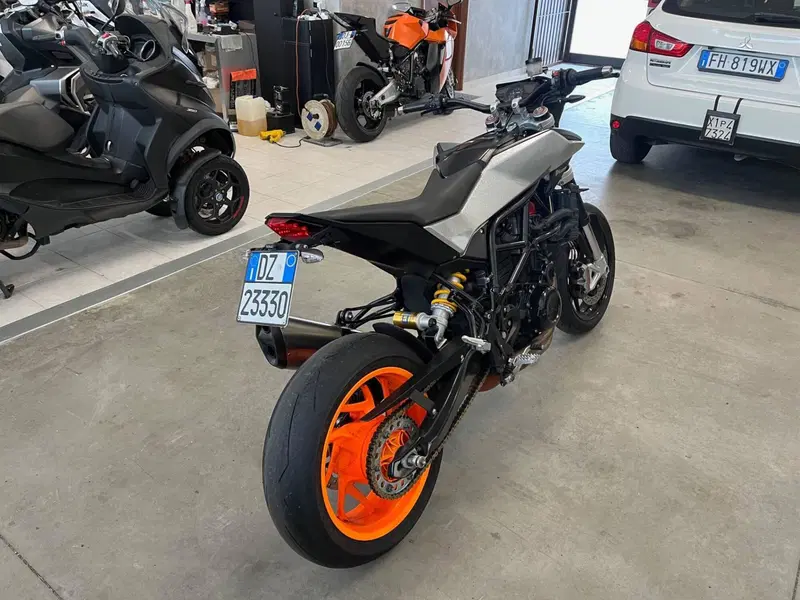 Husqvarna Nuda 900 R (2011 - 13) (6)