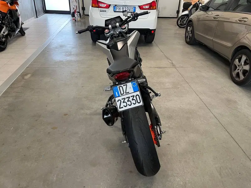 Husqvarna Nuda 900 R (2011 - 13) (7)