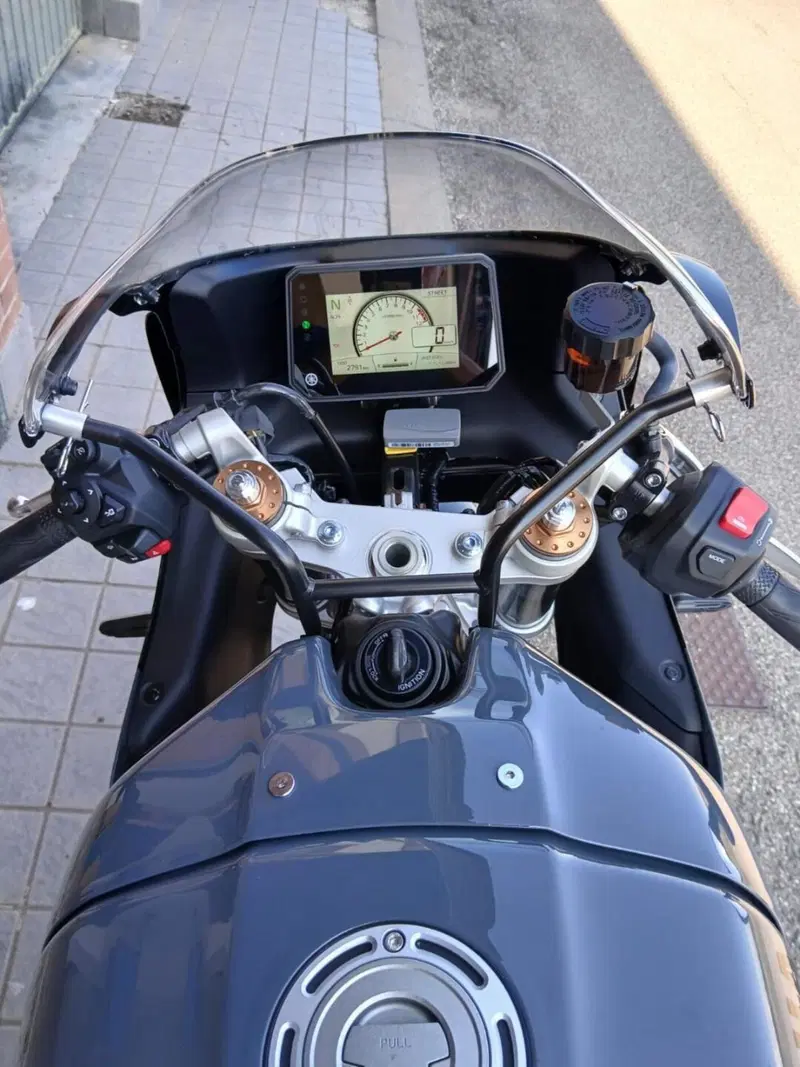 Yamaha XSR 900 GP (2024 - 26) (7)