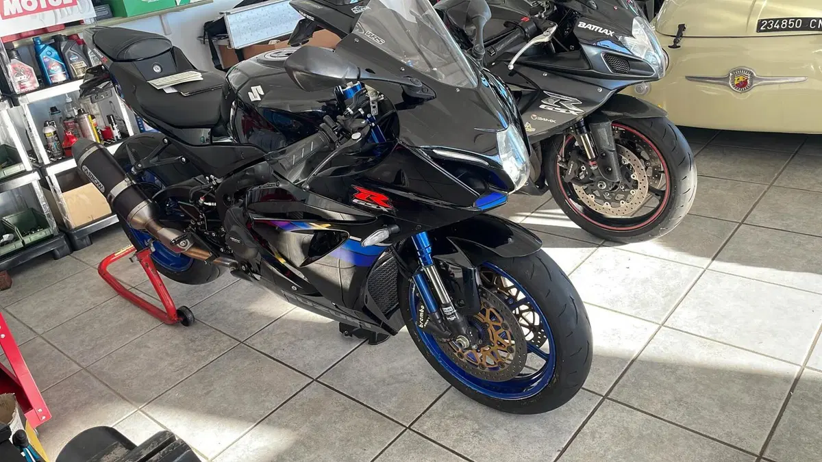 Suzuki GSX-R1000R (2017 - 18) (5)