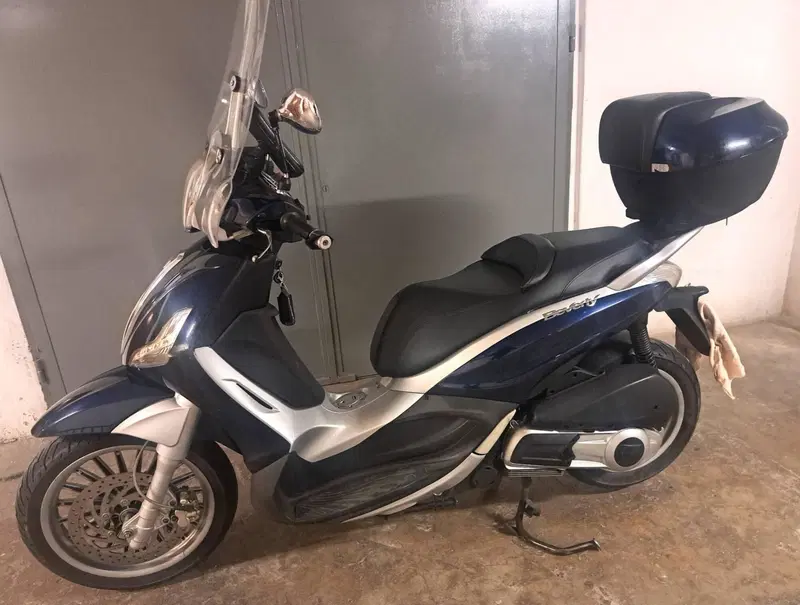 Piaggio Beverly 300 i.e. (2010 - 16) (2)