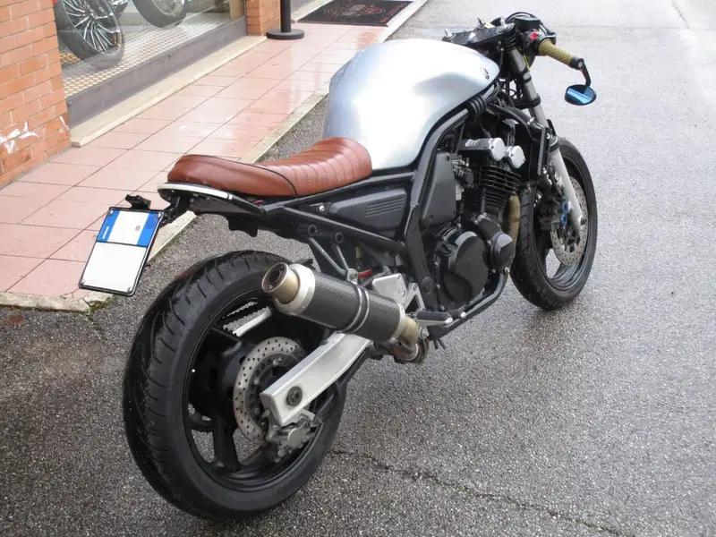 Yamaha FZ6 (2004 - 07) (6)