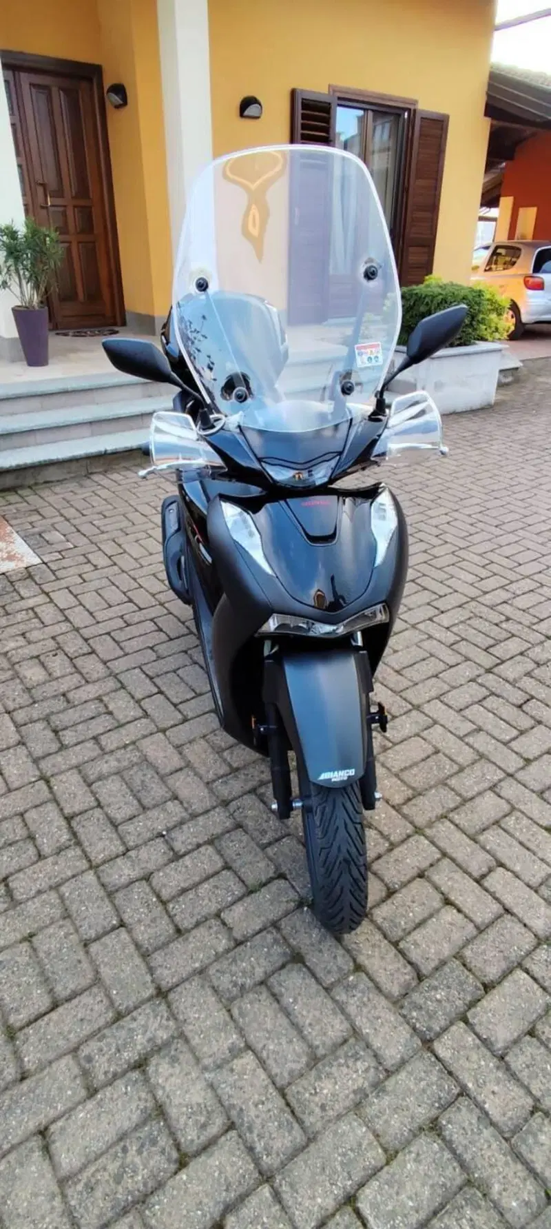 Honda SH 150i Sport (2024 - 25) (5)