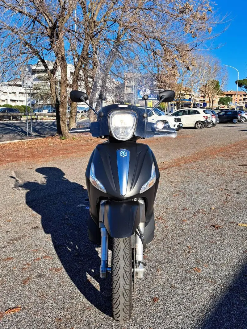 Piaggio Beverly 350 SportTouring ie (2011 - 15) (8)