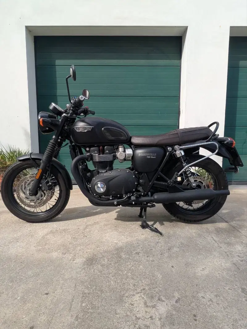 Triumph Bonneville T120 Black (2017 - 20)