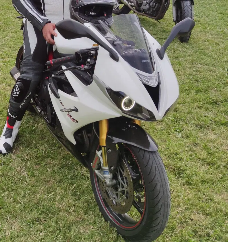 Triumph Daytona 675 R ABS (2009 - 16)