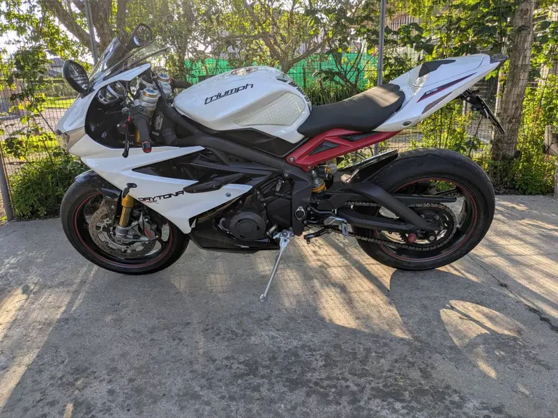Triumph Daytona 675 R ABS (2009 - 16) (2)