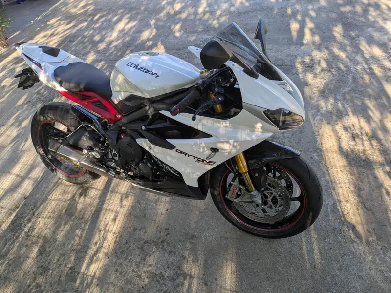 Triumph Daytona 675 R ABS (2009 - 16) (3)
