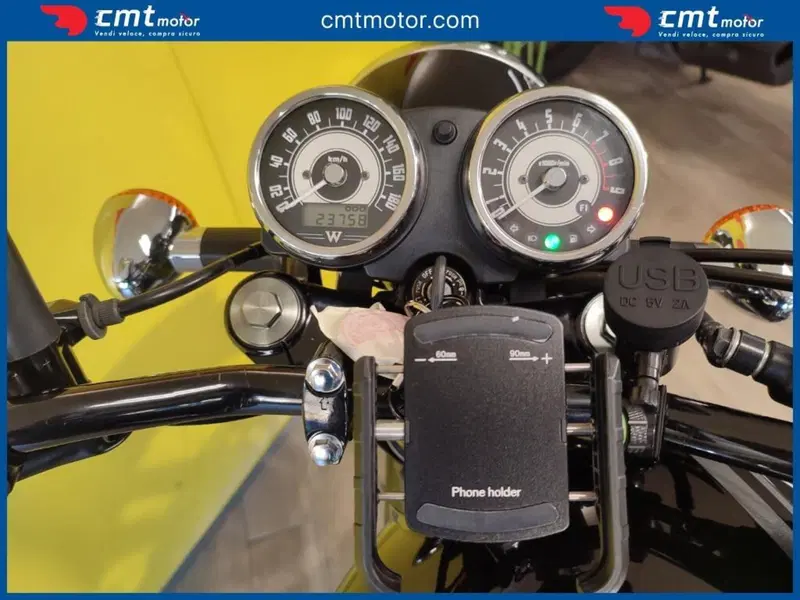 Kawasaki W 800 (2010 - 17) (5)
