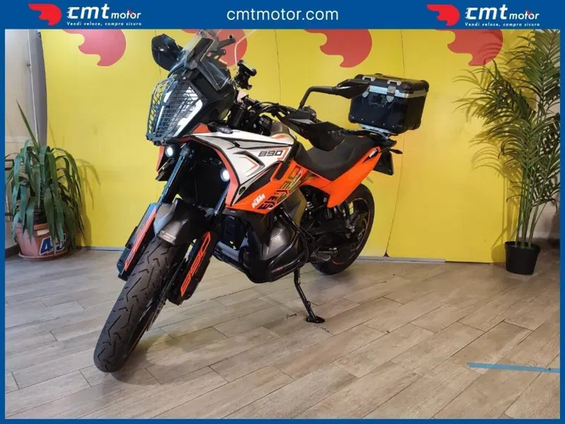KTM 890 Adventure (2022) (2)