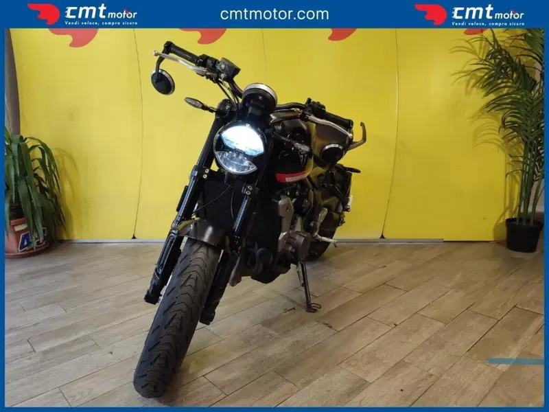 Triumph Trident 660 (2021 - 24) (2)