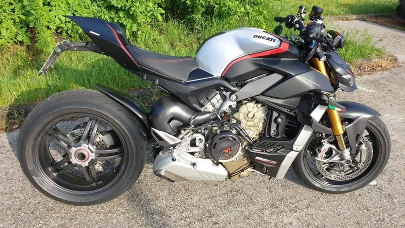 Ducati Streetfighter V4 1100 SP (2022)
