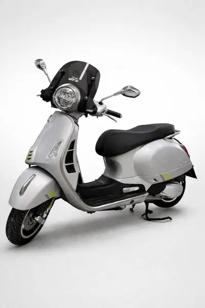 Vespa GTS 300 Super Tech (2023 - 24) usata