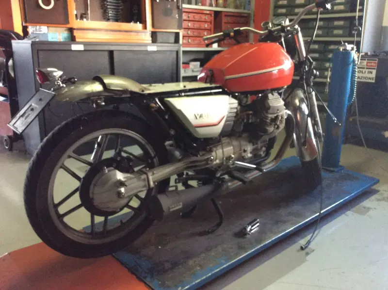Moto Guzzi V 65 SP (1982 - 86) (16)