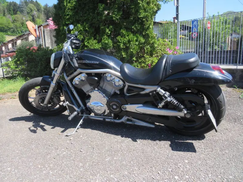 Harley-Davidson 1250 V-Rod (2008 - 12) - VRSCAW (4)