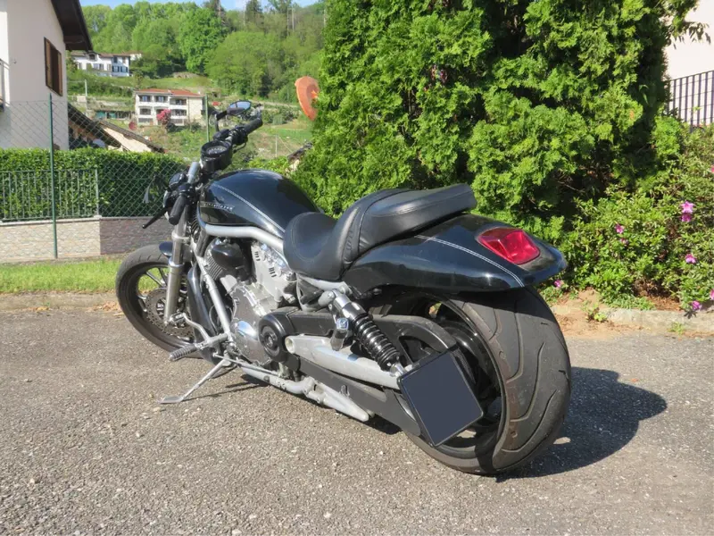 Harley-Davidson 1250 V-Rod (2008 - 12) - VRSCAW (8)