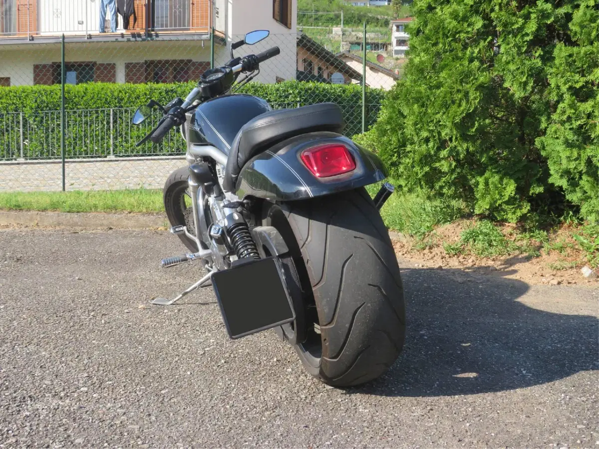 Harley-Davidson 1250 V-Rod (2008 - 12) - VRSCAW (9)