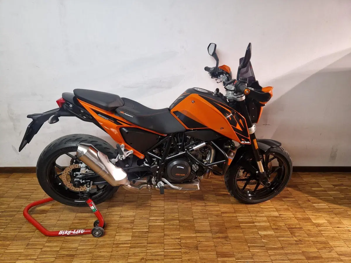 KTM 690 Duke (2016 - 19) (2)